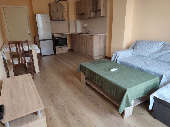 Дава се под наем Двустаен апартамент в Пловдив, Център - 70 кв.м за 525 € - Снимка #1