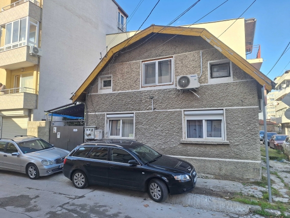 Къща в Варна, Христо Ботев - 100 кв.м за 1122 €/кв.м - Снимка #1