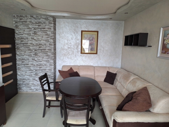 Дава се под наем Тристаен апартамент в София, Надежда 2 - 72 кв.м за 498.27 € - Снимка #1