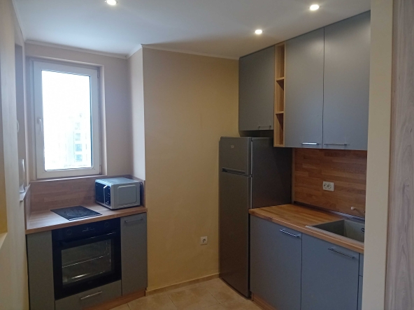 Дава се под наем Тристаен апартамент в София, Люлин - център - 70 кв.м за 558.45 € - Снимка #1