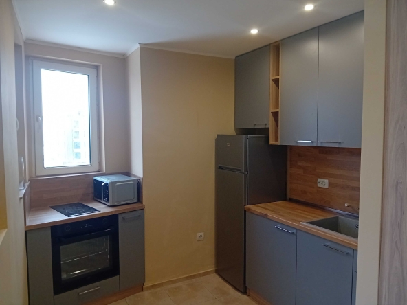 Дава се под наем Тристаен апартамент в София, Люлин - център - 70 кв.м за 557.43 € - Снимка #1