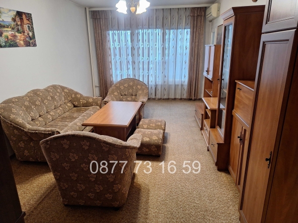 Дава се под наем Тристаен апартамент в София, Младост 4 - 88 кв.м за 747.66 € - Снимка #1