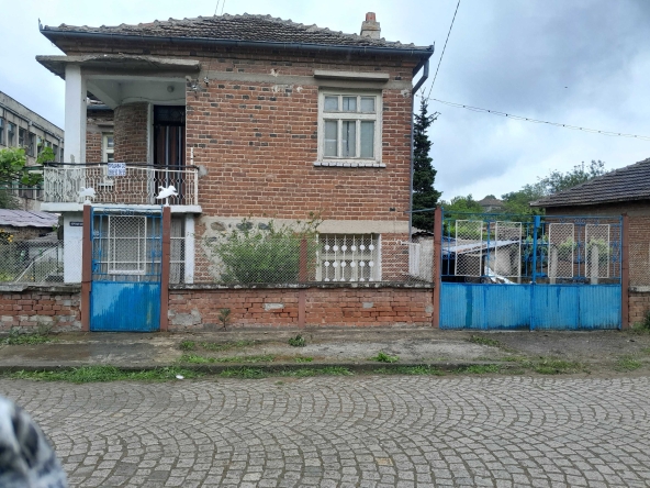 Къща в Средец - 70 кв.м за 393 €/кв.м - Снимка #1