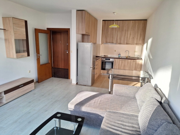 Дава се под наем Двустаен апартамент в София, Надежда 1 - 64 кв.м за 449 € - Снимка #1