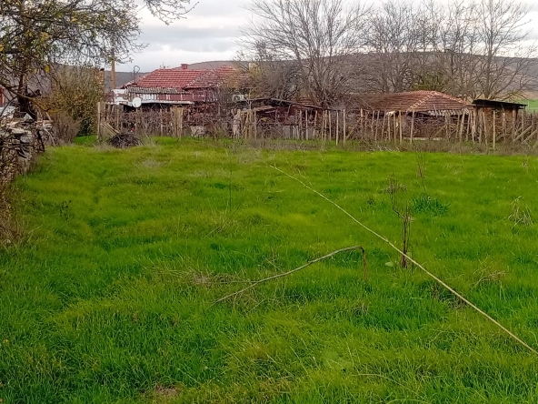 Къща в с. Биково, Област Сливен - 65 кв.м за 314 €/кв.м - Снимка #1