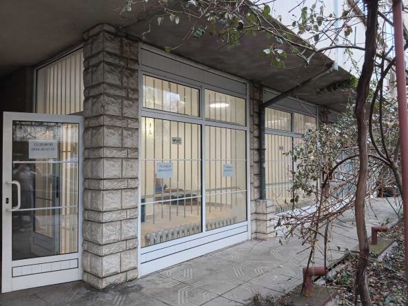 Дава се под наем Магазин в София, Гео Милев - 42 кв.м за 498.27 € - Снимка #1