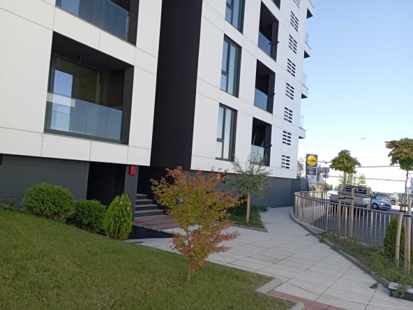 Дава се под наем Склад в София, Драгалевци - 5 кв.м за 30.6 € - Снимка #1