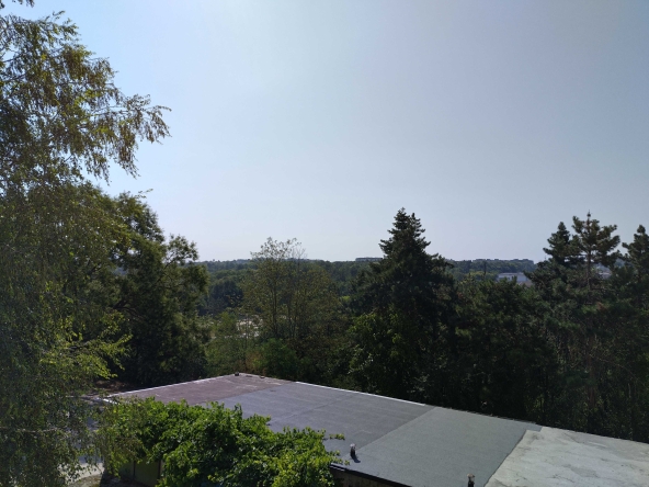 Гараж / Паркомясто в Добрич, Градска болница - 18 кв.м за 1502 €/кв.м - Снимка #1