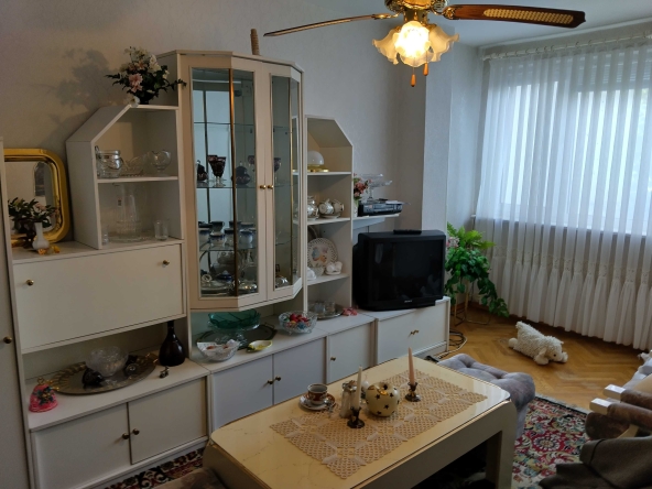 Тристаен апартамент в Силистра, Център - 87 кв.м за 919 €/кв.м - Снимка #1