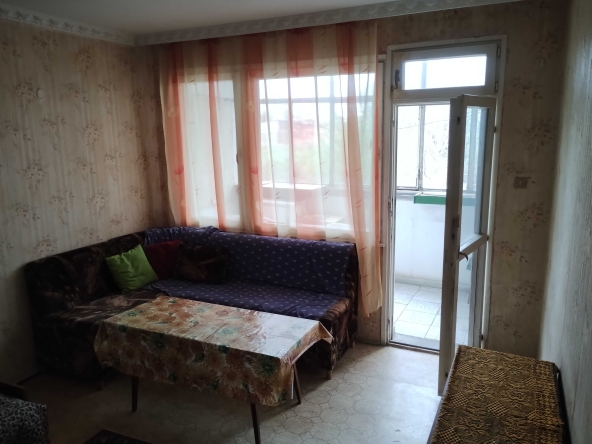 Дава се под наем Двустаен апартамент в Бургас, Меден рудник - зона А - 44 кв.м за 175 € - Снимка #1