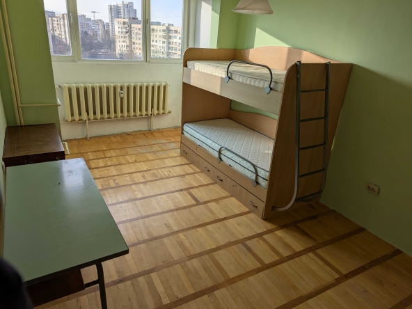 Дава се под наем Тристаен апартамент в София, Младост 3 - 110 кв.м за 637.5 € - Снимка #1