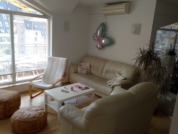 Тристаен апартамент в Варна, Чайка - 103 кв.м за 3059 €/кв.м - Снимка #1