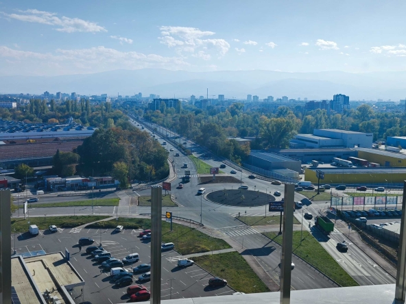 Двустаен апартамент в Пловдив, Гагарин - 72 кв.м за 714 €/кв.м - Снимка #1