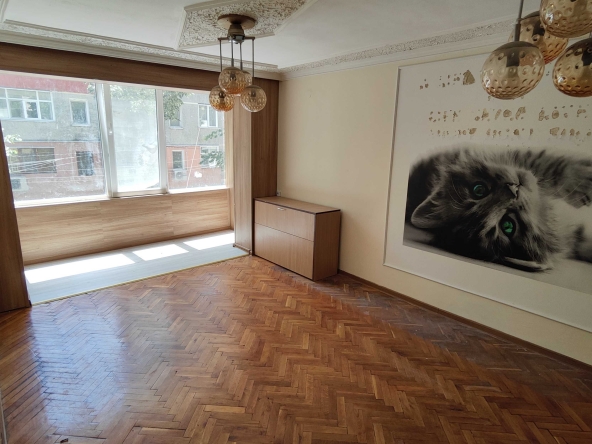 Тристаен апартамент в Добрич, Автогара - 64 кв.м за 1250 €/кв.м - Снимка #1