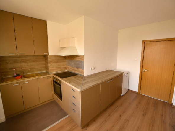 Тристаен апартамент в София, Център - 73 кв.м за 4247 €/кв.м - Снимка #1