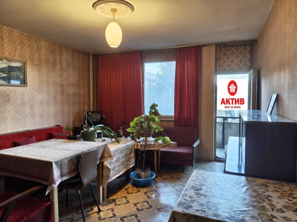 Двустаен апартамент в Търговище, Център - 71 кв.м за 769 €/кв.м - Снимка #1