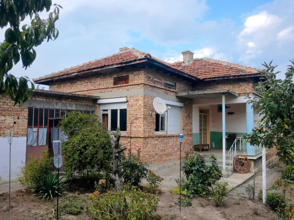 Къща в Провадия - 85 кв.м за 414 €/кв.м - Снимка #1