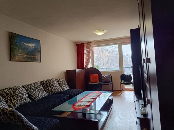 Дава се под наем Четиристаен апартамент в София, Гео Милев - 140 кв.м за 765 € - Снимка #1