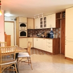 Дава се под наем Двустаен апартамент в Свети Влас - 78 кв.м за 331.5 € - Снимка #1