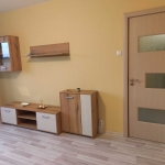 Дава се под наем Двустаен апартамент в Димитровград - 65 кв.м за 219.3 € - Снимка #1