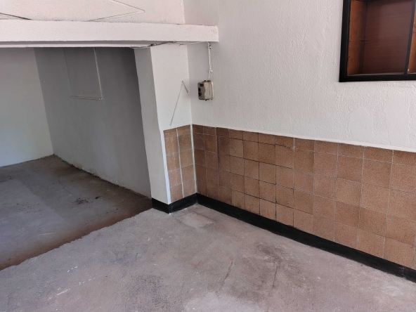 Дава се под наем Гараж / Паркомясто в Стара Загора, Казански - 40 кв.м за 91.8 € - Снимка #1