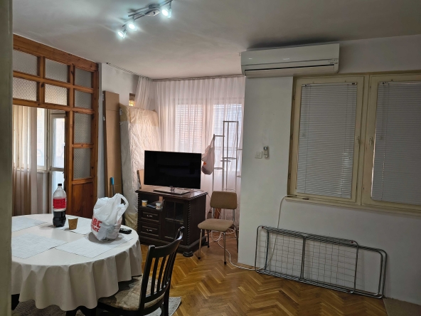 Дава се под наем Тристаен апартамент в Силистра, Изток - 100 кв.м за 229.5 € - Снимка #1