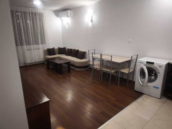 Двустаен апартамент в с. Баня, Област Благоевград - 70 кв.м за 6 €/кв.м - Снимка #1