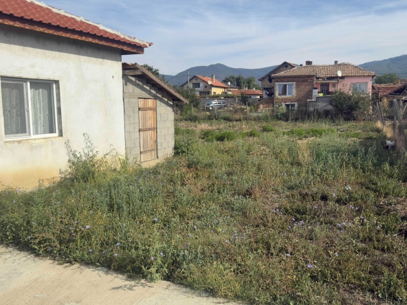 Къща в с. Хаджидимитрово, Област Стара Загора - 70 кв.м за 693 €/кв.м - Снимка #1