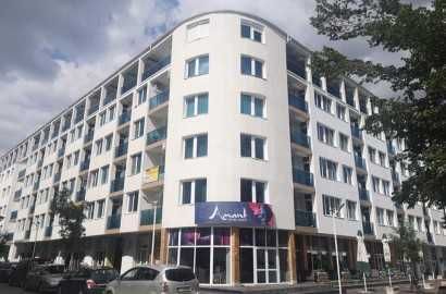 Двустаен апартамент в София, Студентски град - 61 кв.м за 2017 €/кв.м - Снимка #1