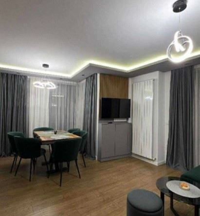 Дава се под наем Тристаен апартамент в София, Витоша - 70 кв.м за 947.58 € - Снимка #1