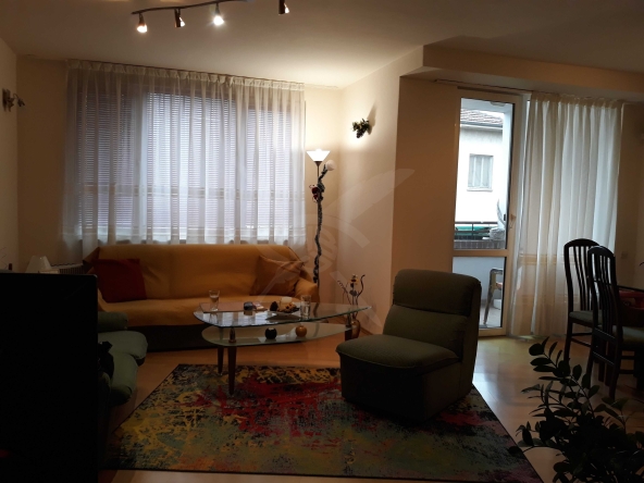 Тристаен апартамент в Пловдив, Мараша - 110 кв.м за 2355 €/кв.м - Снимка #1