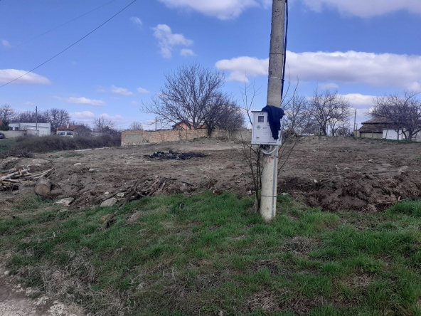 Парцел в Шумен, Военно училище - 1088 кв.м за 9 €/кв.м - Снимка #1