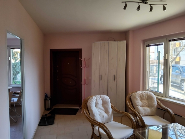 Дава се под наем Офис в София, Манастирски ливади - 56 кв.м за 797.64 € - Снимка #1