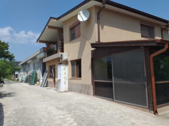 Промишлена сграда в Айтос - 444 кв.м за 563 €/кв.м - Снимка #1