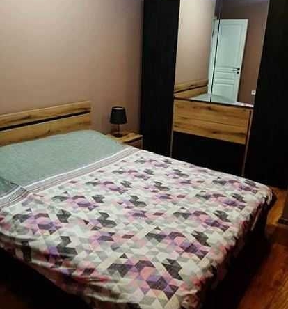 Дава се под наем Тристаен апартамент в София, Банишора - 75 кв.м за 473.79 € - Снимка #1