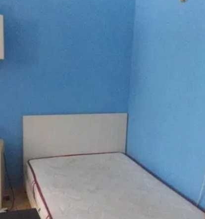 Дава се под наем Едностаен апартамент в Пловдив, Център - 15 кв.м за 188.7 € - Снимка #1