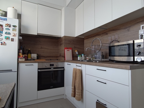 Дава се под наем Едностаен апартамент в Пловдив, Христо Смирненски - 45 кв.м за 255 € - Снимка #1