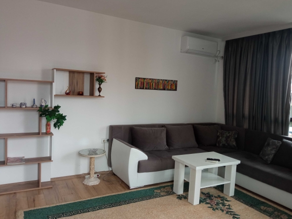 Дава се под наем Двустаен апартамент в Пловдив, Център - 61 кв.м за 433.5 € - Снимка #1