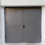 Дава се под наем Гараж / Паркомясто в Стара Загора, Център - 18 кв.м за 76.5 € - Снимка #1