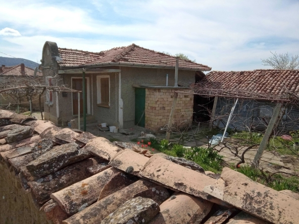 Къща в Варна, Младост 2 - 30 кв.м за 342 €/кв.м - Снимка #1