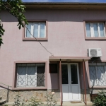 Къща в Свищов - 300 кв.м за 234 €/кв.м - Снимка #1