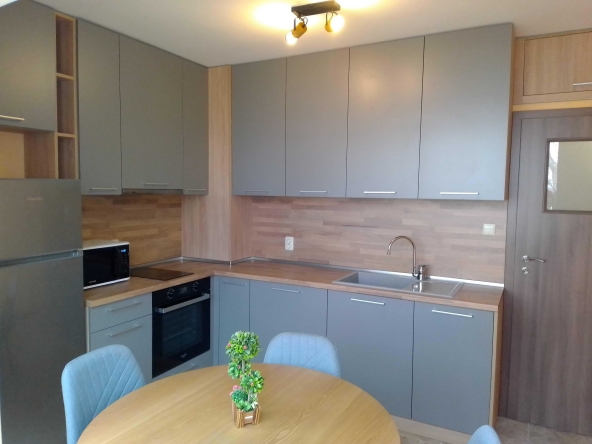 Тристаен апартамент в София, Младост 3 - 103 кв.м за 1738 €/кв.м - Снимка #1