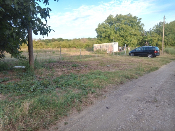 Парцел в Разград, Промишлена зона - Изток - 1800 кв.м за 19 €/кв.м - Снимка #1