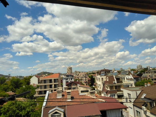 Дава се под наем Двустаен апартамент в Пловдив, Съдийски - 57 кв.м за 370 € - Снимка #1