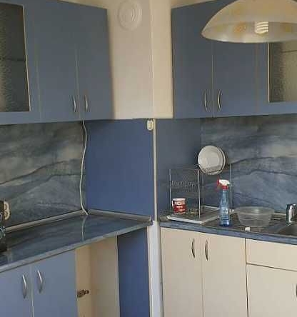 Дава се под наем Двустаен апартамент в Бургас, Меден рудник - зона А - 50 кв.м за 150 € - Снимка #1