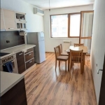 Дава се под наем Тристаен апартамент в София, Красно село - 90 кв.м за 700 € - Снимка #1