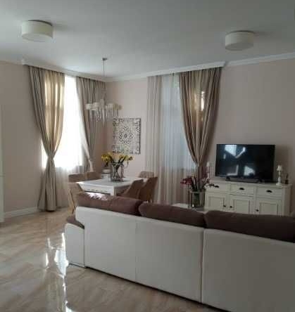 Тристаен апартамент в София, Борово - 100 кв.м за 1400 €/кв.м - Снимка #1
