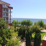 Дава се под наем Двустаен апартамент в Свети Влас - 76 кв.м за 180 € - Снимка #1