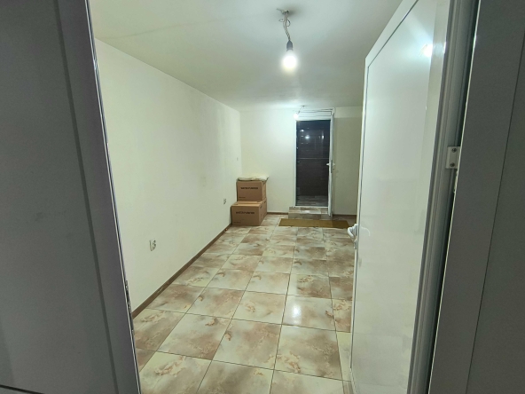 Гараж / Паркомясто в Стара Загора, ОРБ - 20 кв.м за 730 €/кв.м - Снимка #1