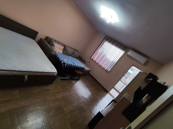 Дава се под наем Тристаен апартамент в Казанлък - 76 кв.м за 169.32 € - Снимка #1